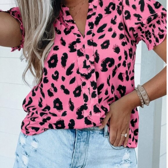 Barbie Style Pink Leopard Notch Neck Bubble Sleeve Blouse - Picture 2 of 2